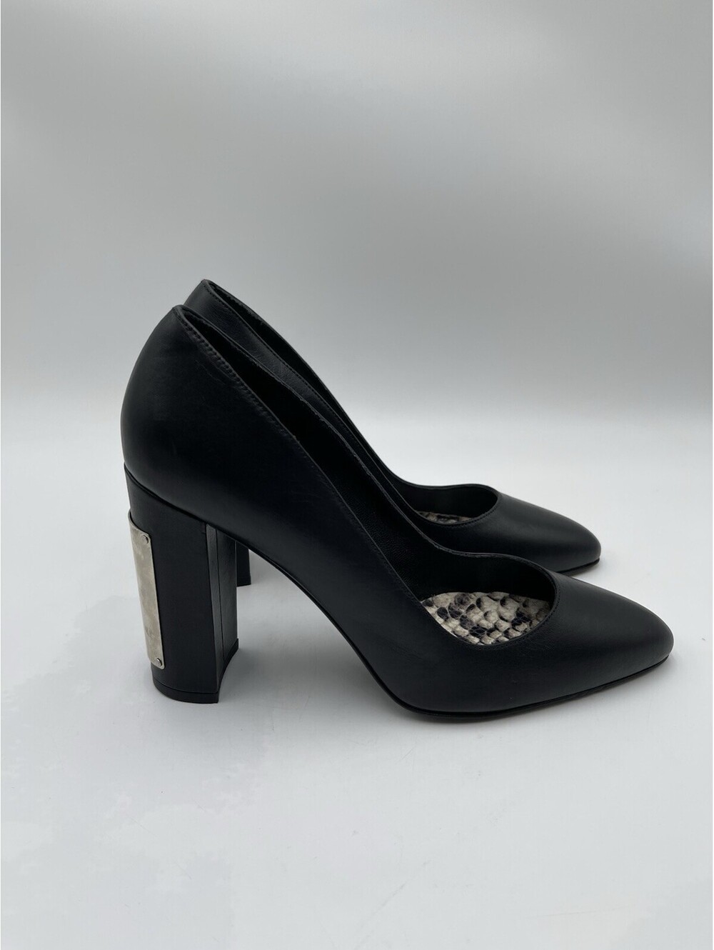 Women’s Cavalli Class Roberto Cavalli Leather Pumps logo plaque Black Size 40